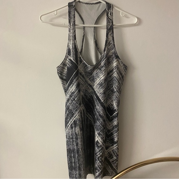 Lululemon Tank Top - Picture 3 of 3